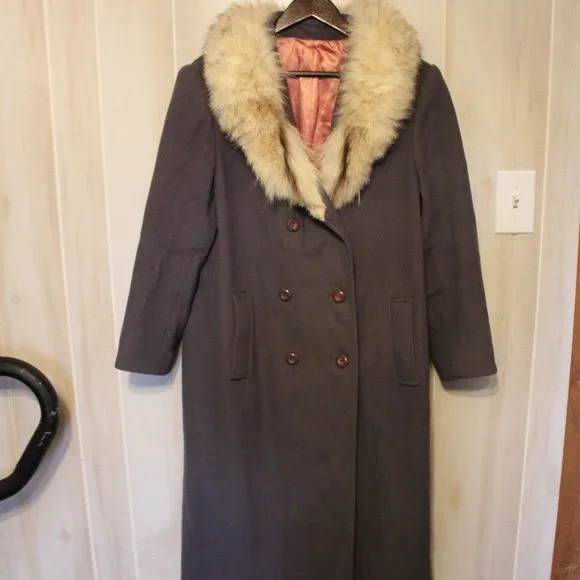 Vintage SEARS Pure Virgin Wool / Grey Charcoal Trench Coat Fur Collar